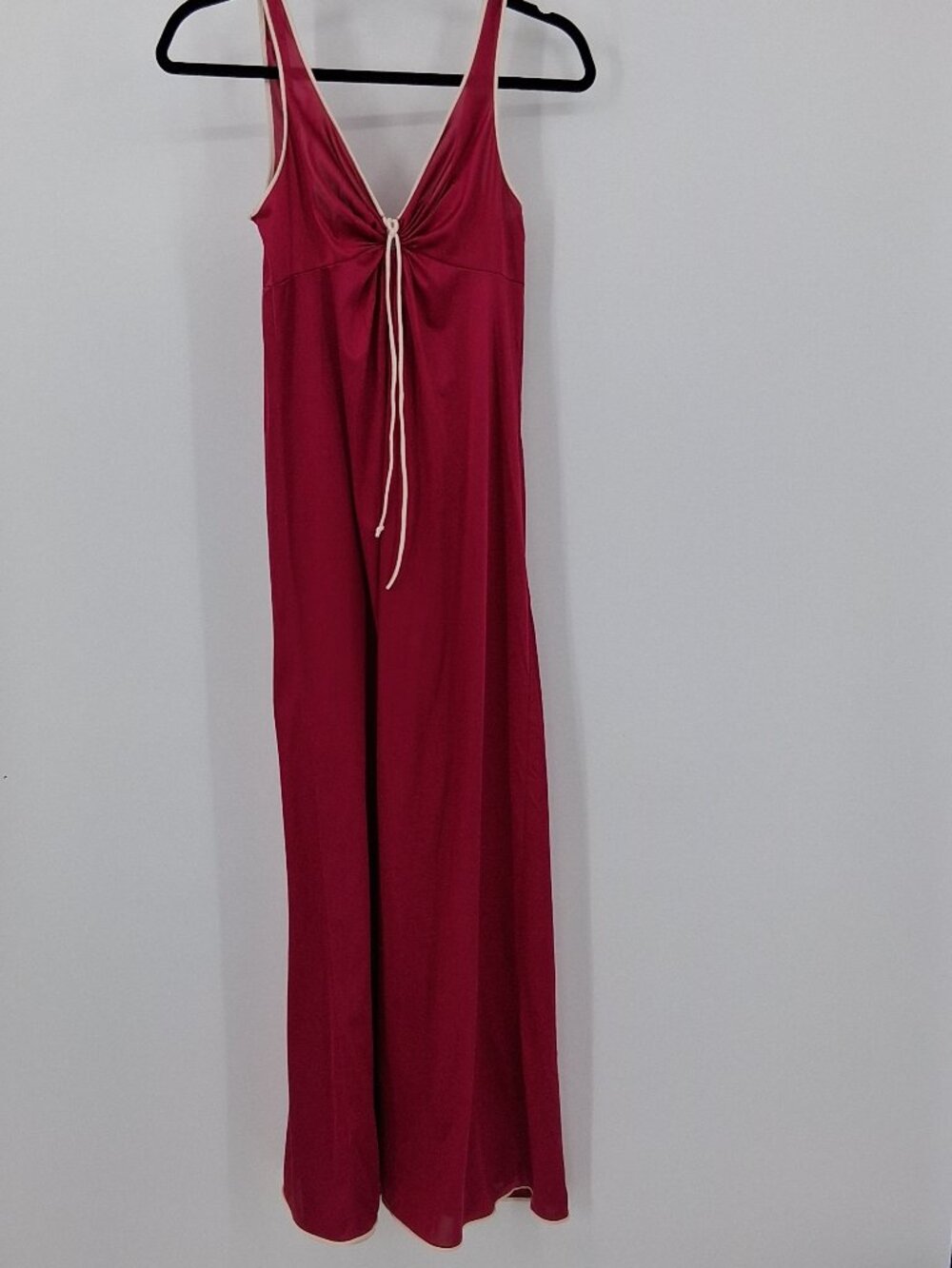 Vtg 70s Vassarette Keyhole Long Nightgown sz small maroon